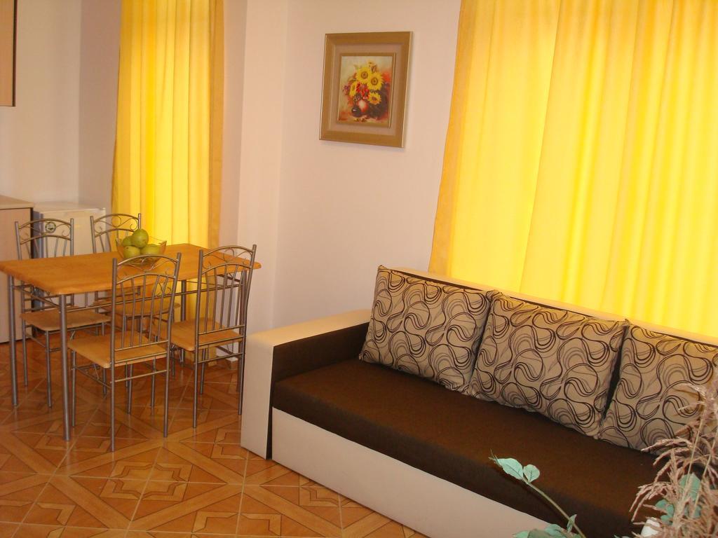 Saint Elena Apartcomplex Солнечный берег Экстерьер фото