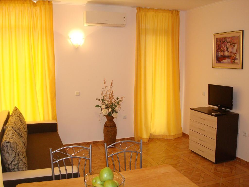 Saint Elena Apartcomplex Солнечный берег Экстерьер фото